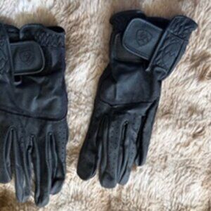 Ariat women's riding gloves